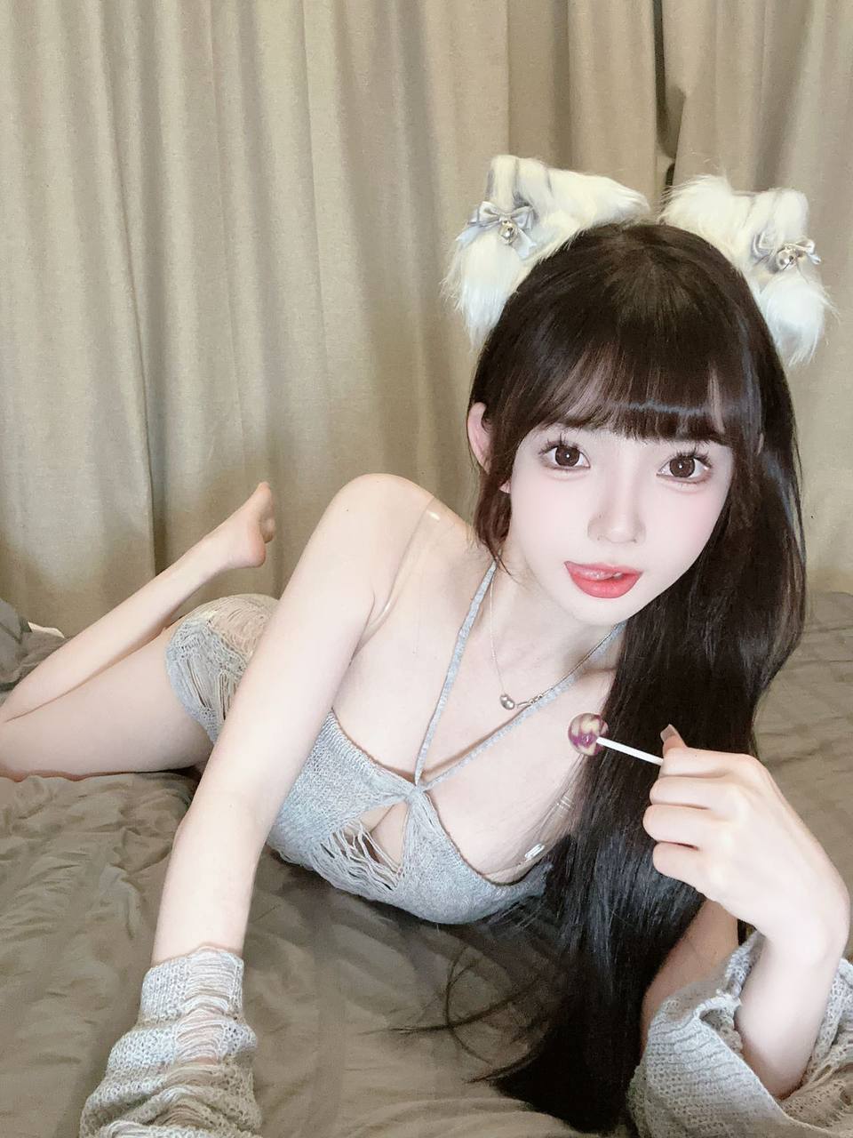 妹妹百变少女coser 可jk 可洛丽塔 可cos见 性格开朗文静 ，外纯内欲