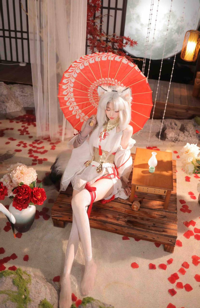 03年 172cm 90斤 皮肤雪白 无纹身