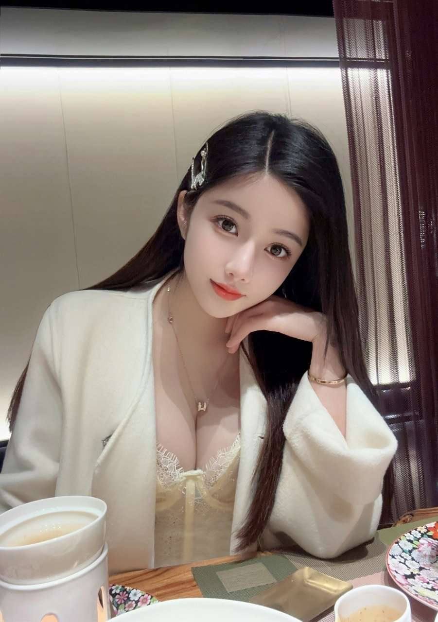 蚂蚁腰翘臀金腰臀比