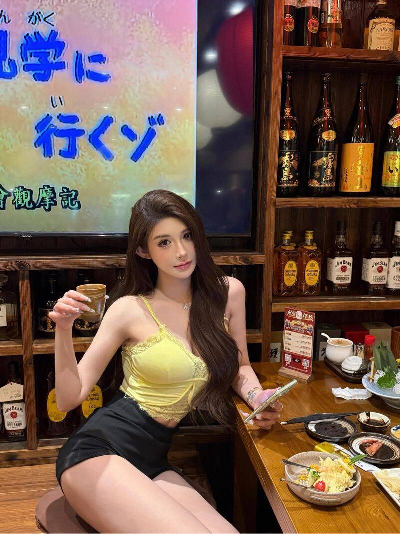 可情趣 黑丝 偶尔兼职