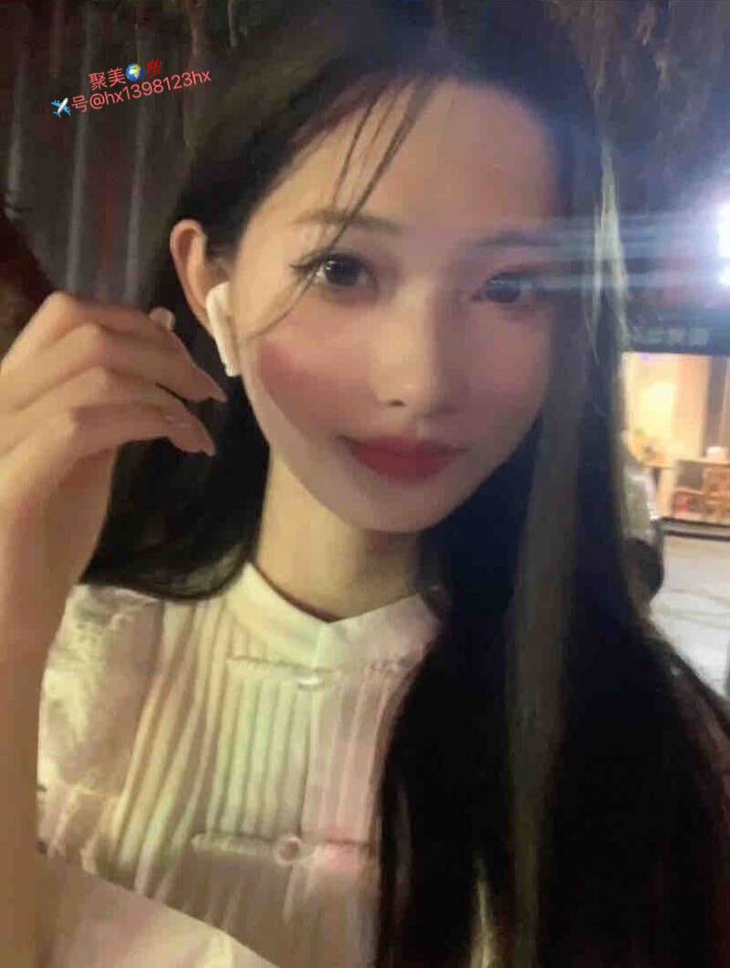 福州叮咚真人真照无验，新人首开。