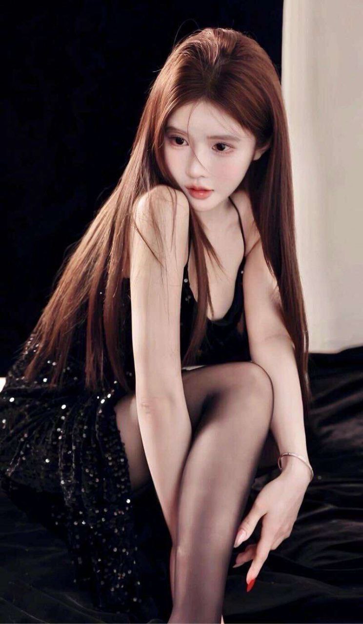 03年 声音甜美 腿长腰细 皮肤细嫩 可纯可骚