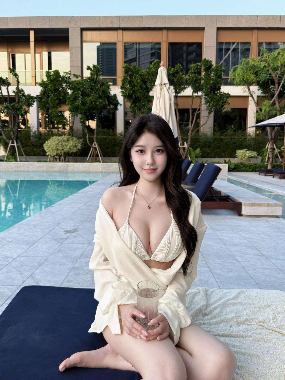 床上骚浪 配合您各种姿势