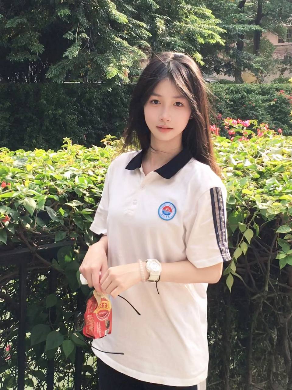· 中戏在读 · 精通爵士舞蹈