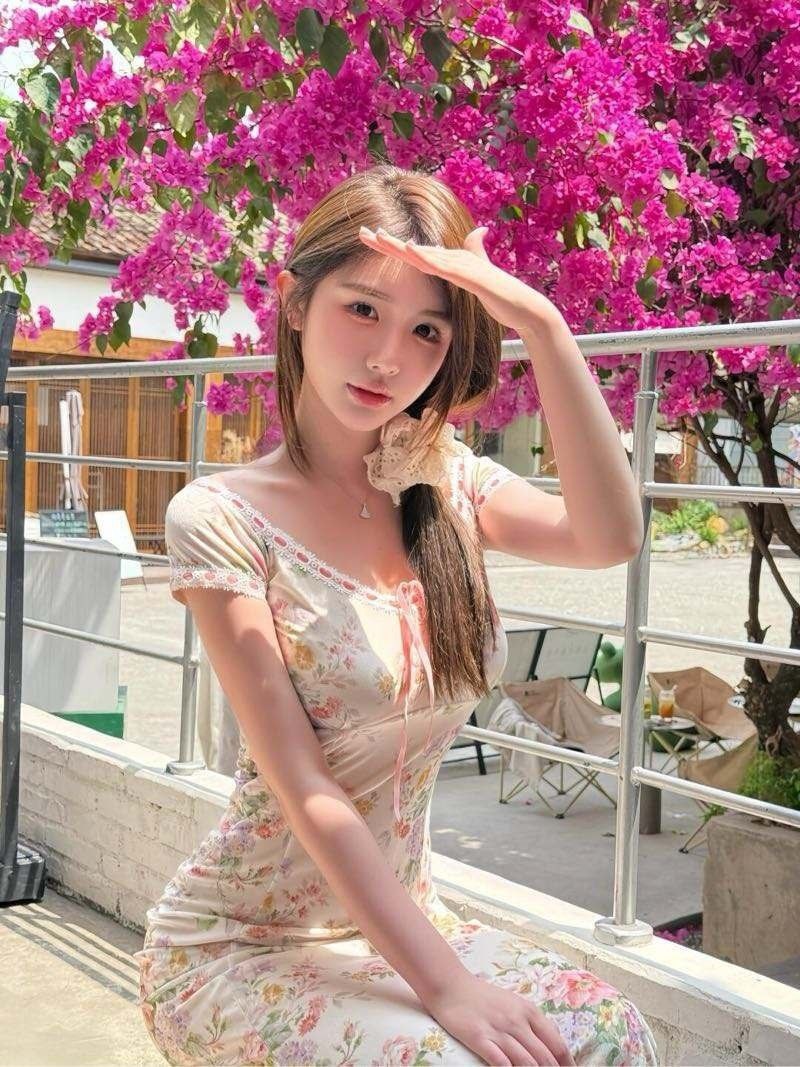 深圳纯欲天花板 兼职模特