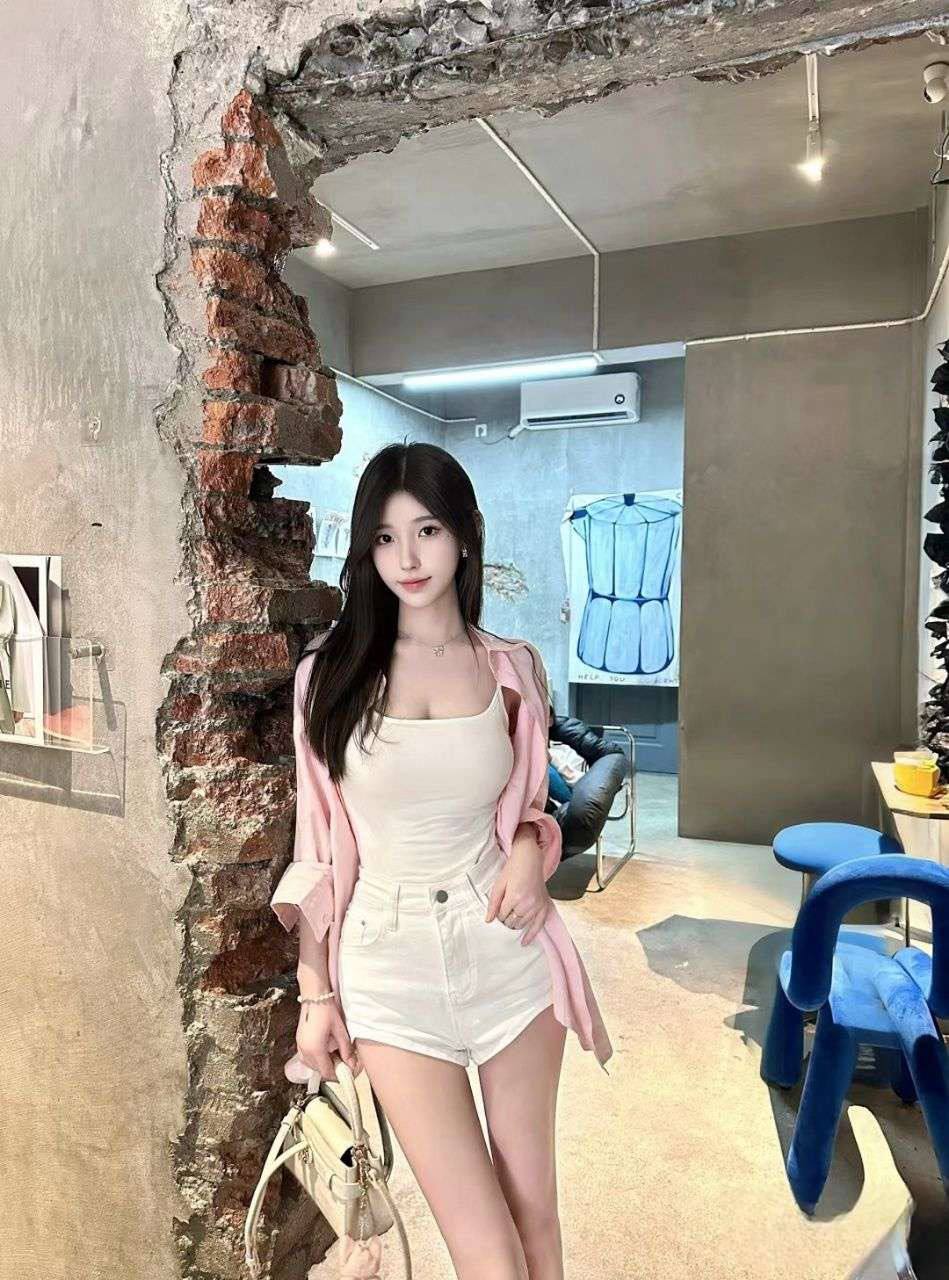 极品甜妹御纯172♡