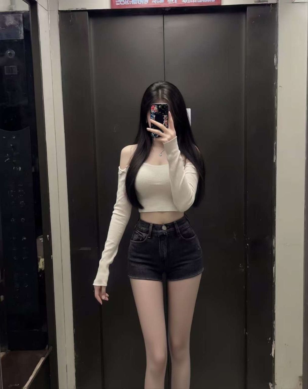 新加坡 纯新人首次⬇️海学生 极品高白纯幼