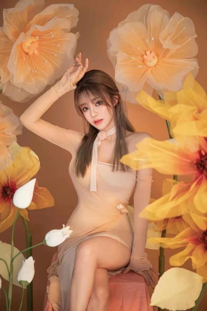 新人网红小姐姐