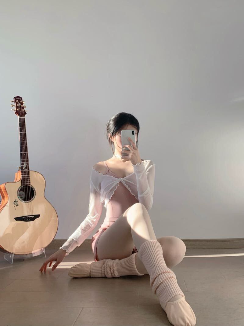 前凸后翘蜜桃臀