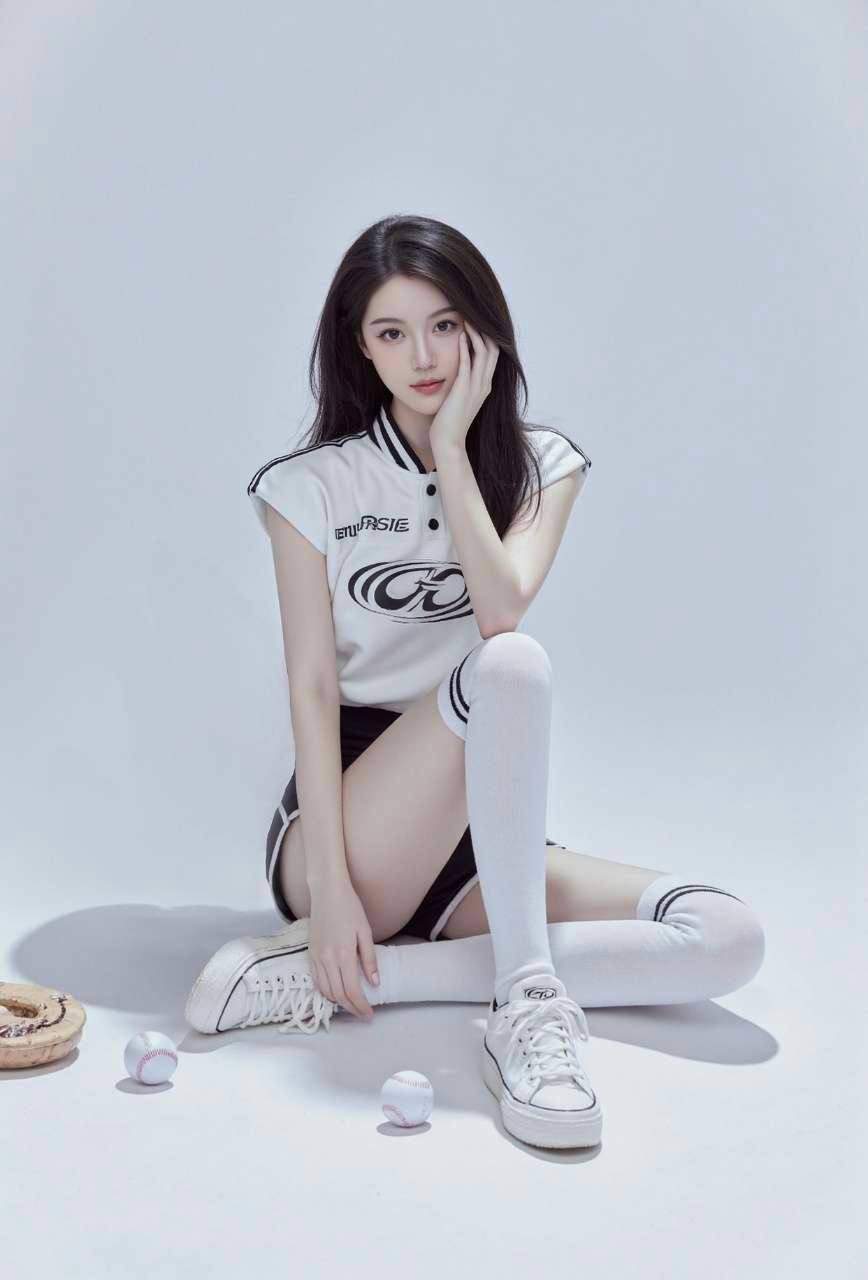 见过本人/比例超完美/江南女子温柔如玉