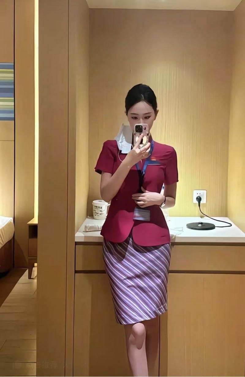 新加坡南航空姐短暂停留