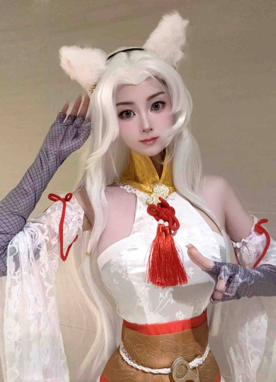 03年 172cm 90斤 皮肤雪白 无纹身