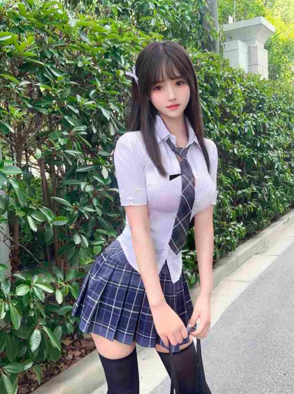 南通 清纯学生 06 年.身高170 胸围纯天然 D