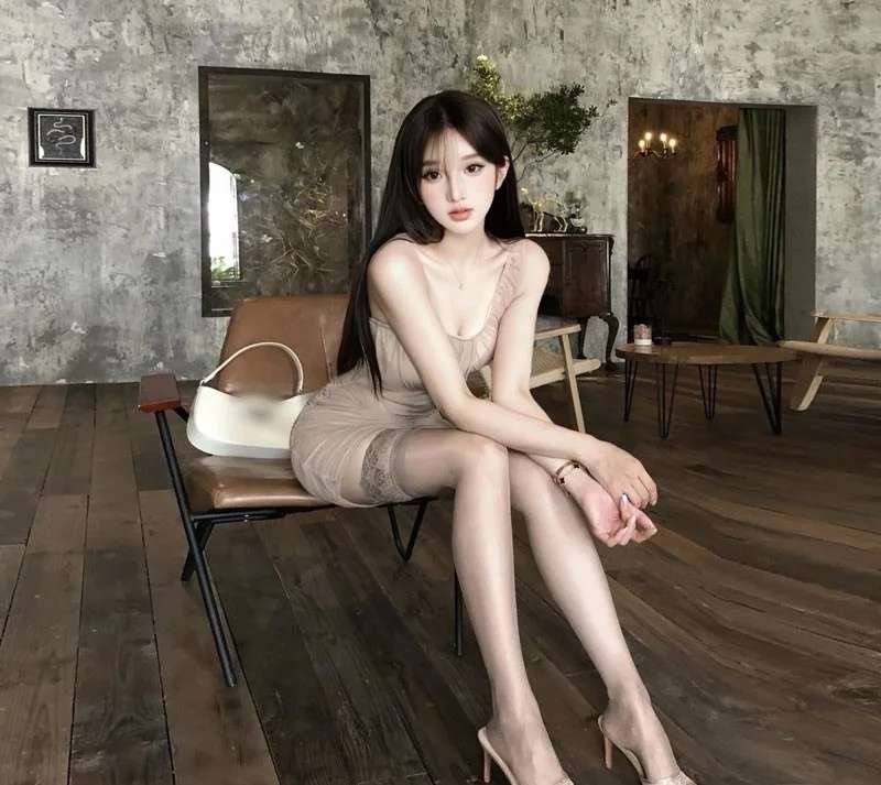 反差小母狗