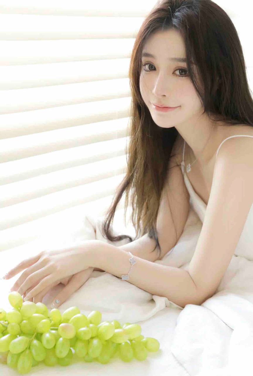 南京 圆润 蜜桃臀可以蛇纹