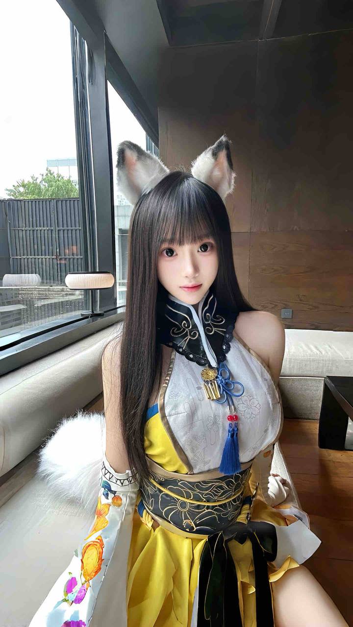 会一字 会舞蹈 cos 胡桃