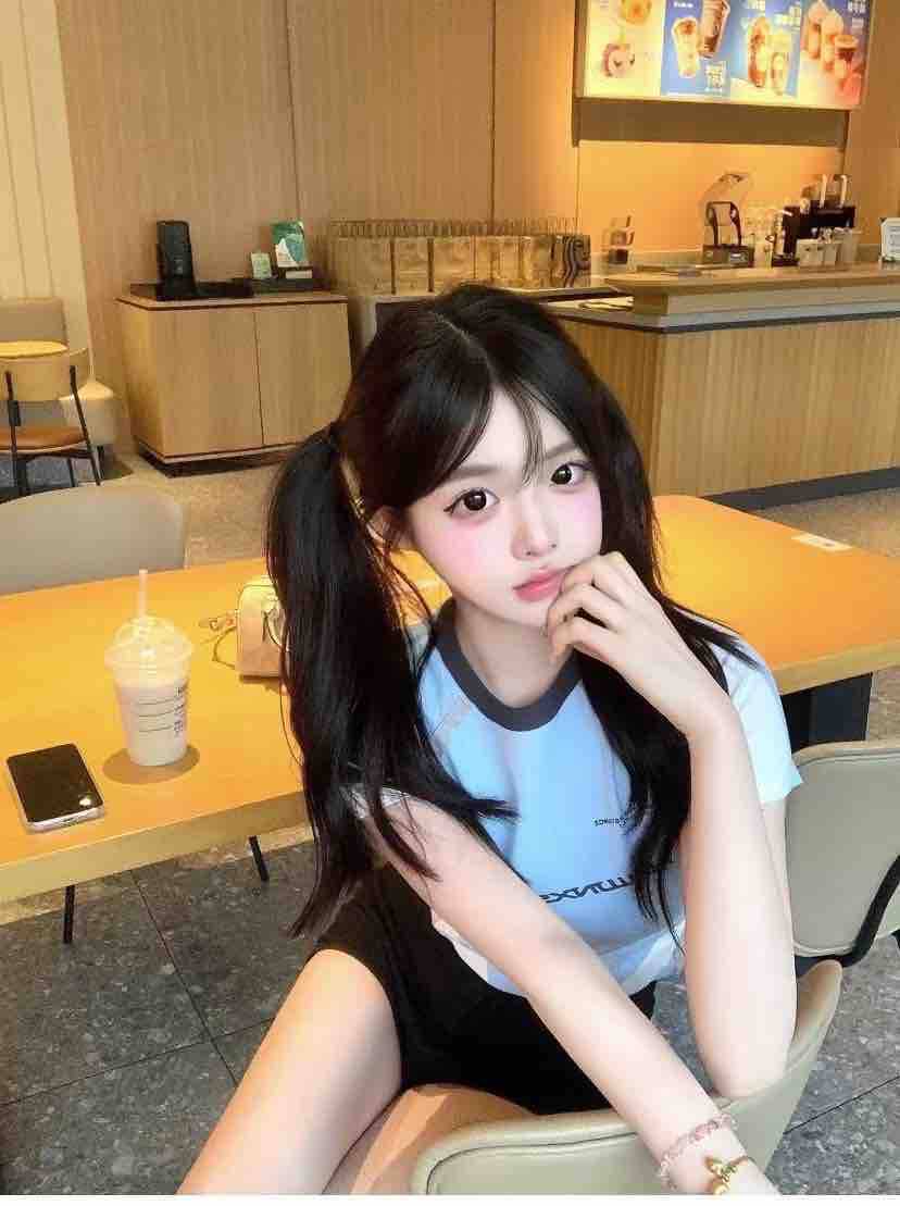 极品嫩妹 白小纯