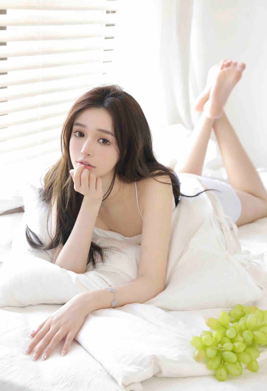南京 圆润 蜜桃臀可以蛇纹