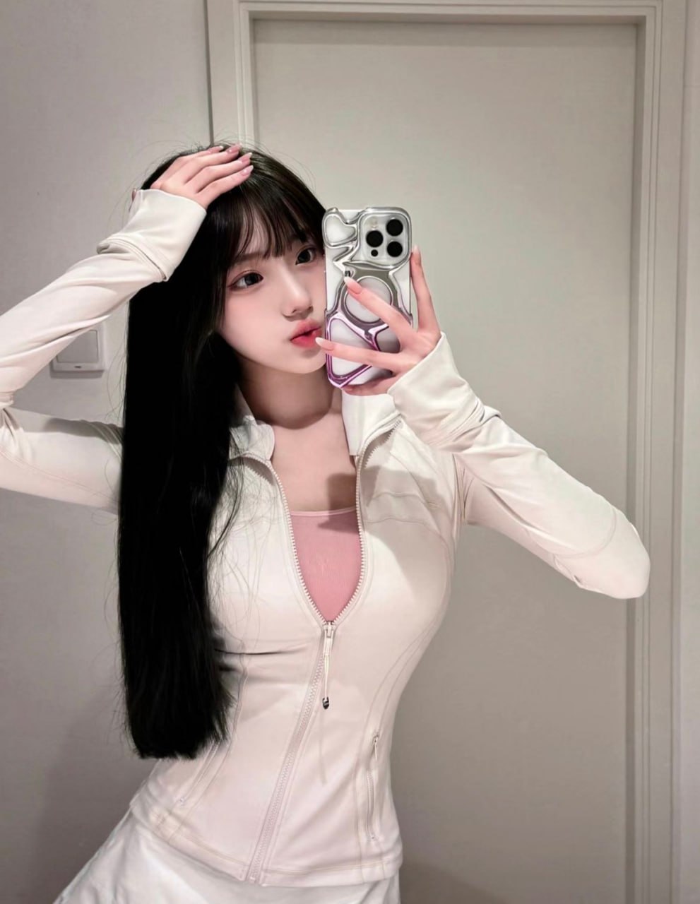 肤白貌美 腰细腿长 甜御
